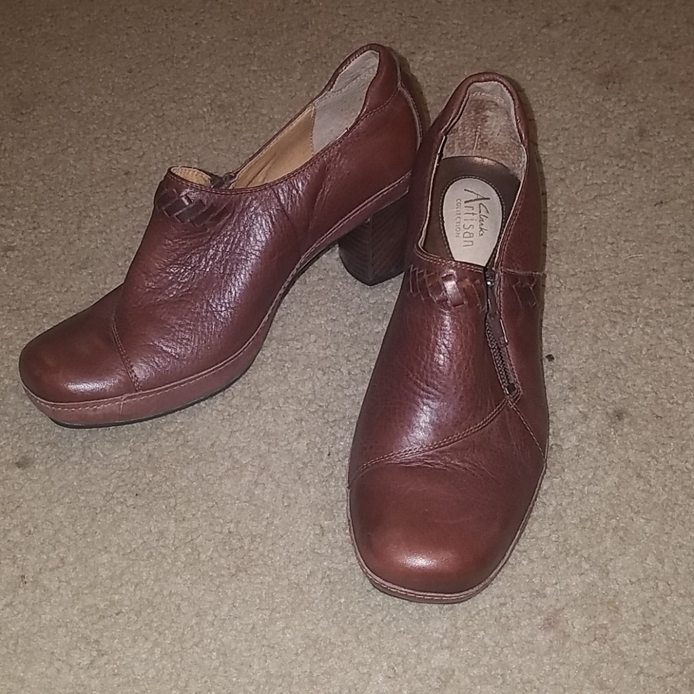 Clarks artisan collection
